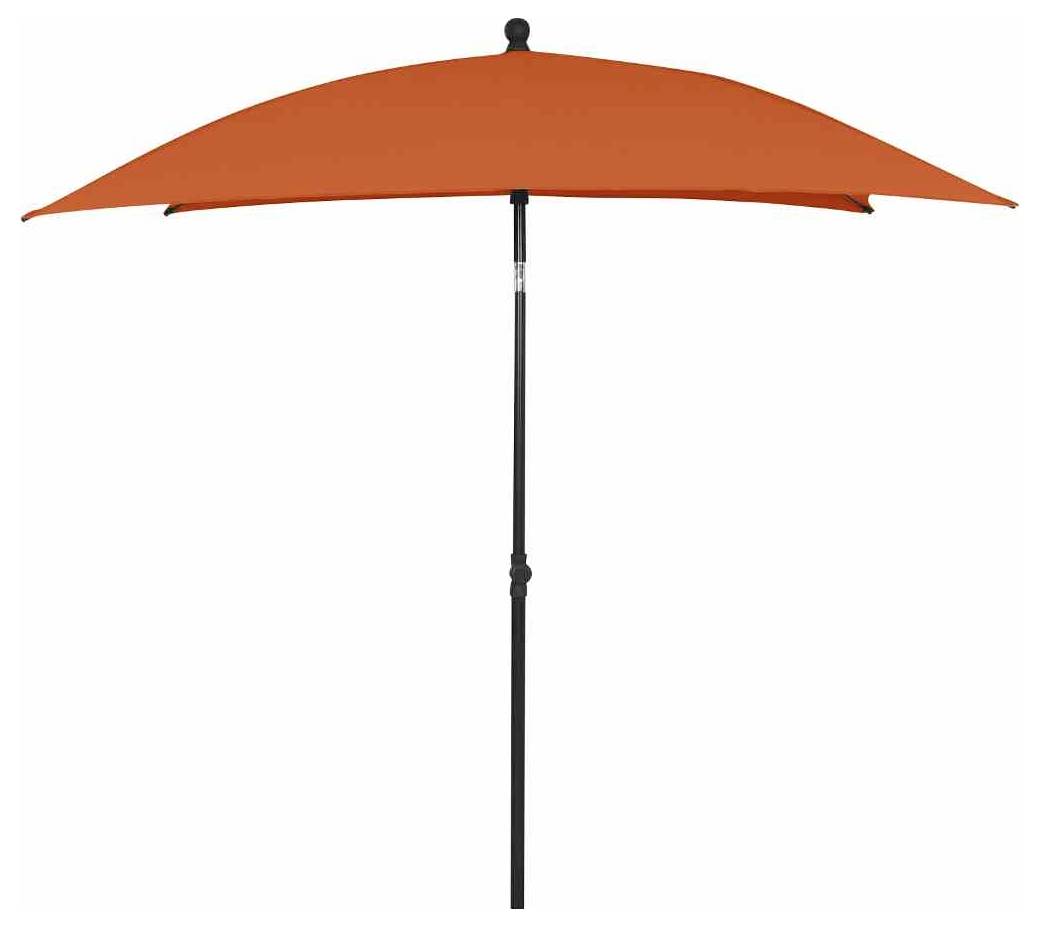 Pomarańczowy parasol z czarnym masztem. Parasol jest rozłożony i chroni przed słońcem.