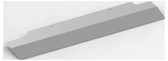 Szary, prostokątny element metalowy z dwoma małymi otworami u góry, leżący na białym tle.