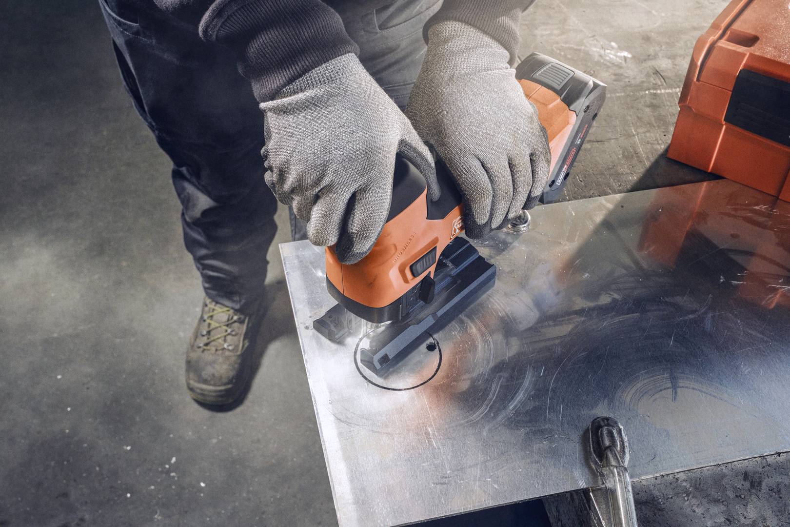 Акумуляторний лобзик Fein F-IRON Jig 26 AS 71360561000 без акумулятора, вкл. кейс 18 В Кількість акумуляторів у комплекті 0