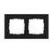Podwójna, prostokątna, czarna ramka pod osprzęt, otwarta na dwa moduły, przeznaczona do montażu gniazd lub przełączników.