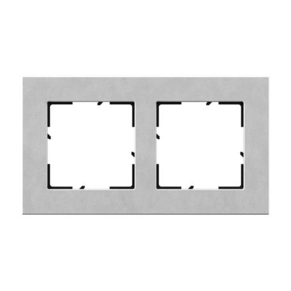 Podwójna rama betonowa, prostokątna, do dwóch przełączników lub gniazd elektrycznych.