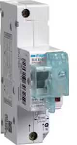 Pojedynczy, zamontowany wyłącznik nadmiarowo-prądowy z niebieskim przełącznikiem, przeznaczony do ochrony przed przeciążeniem i zwarciem w instalacjach elektrycznych.