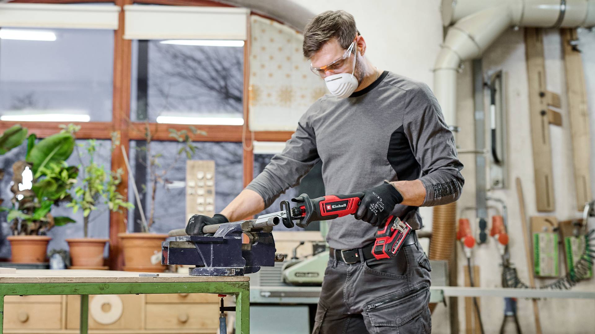 Einhell TE-AP 18/13 Li - Solo Акумуляторний універсальний ніж 4326315 без акумулятора, без зарядного пристрою, з аксесуарами 18 В