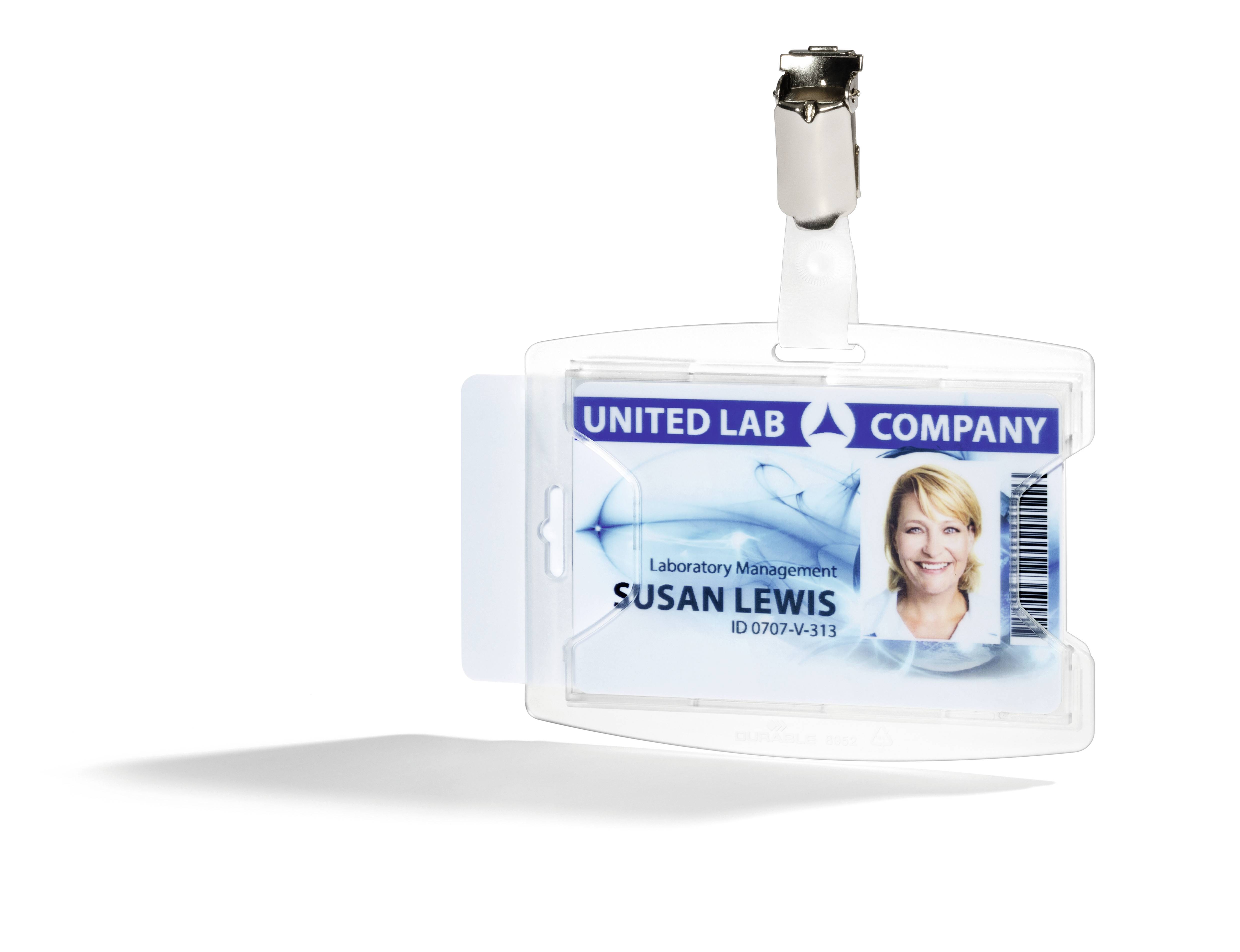 Plastikowa karta identyfikacyjna z fotografią pracownika firmy 'United Lab Company'. Nazwisko 'Susan Lewis', dział 'Zarządzanie Laboratorium'.