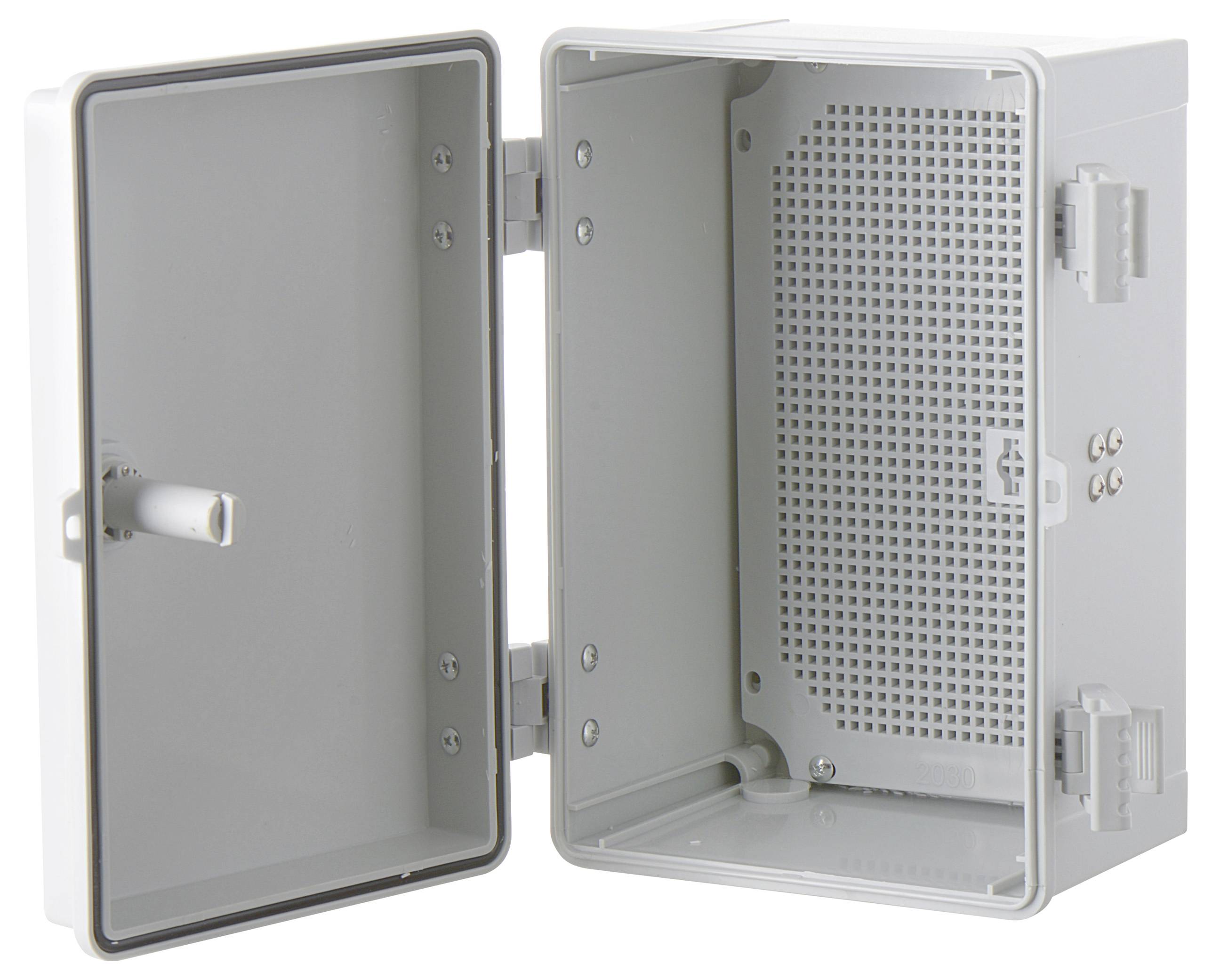 Otwarta szara obudowa z zawiasami bocznymi, wentylowaną przestrzenią wewnętrzną i zatrzaskiem; odpowiednia do instalacji technicznej.