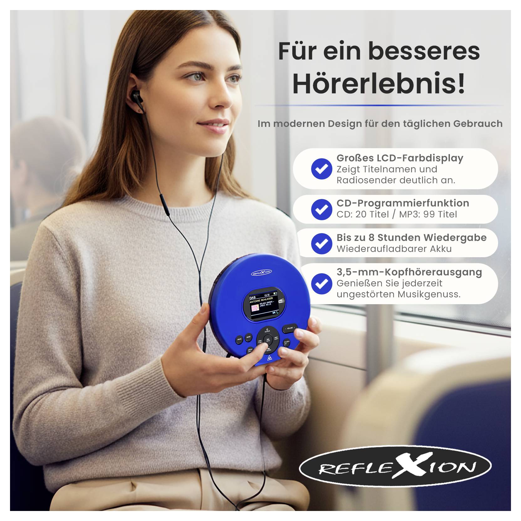 Zdjęcie reklamowe: Kobieta słucha muzyki przez słuchawki za pośrednictwem niebieskiego przenośnego odtwarzacza CD; tekst podkreśla duży wyświetlacz LCD, programowanie płyt CD, bateria do 8 godzin i wyjście słuchawek 3,5 mm.