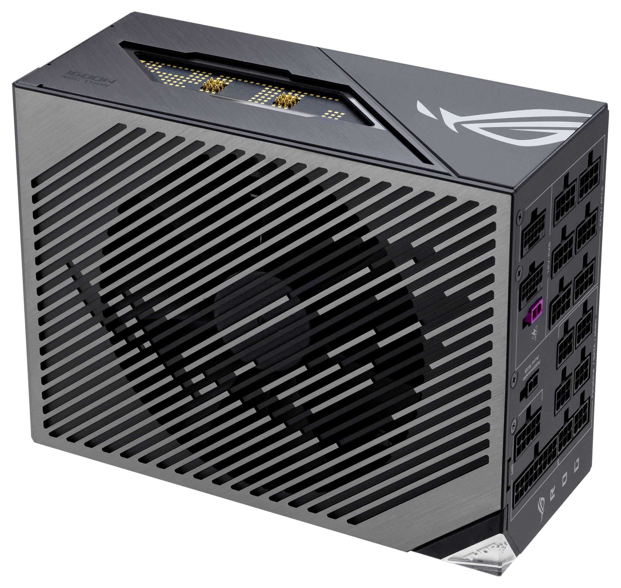 Zasilacz komputerowy z zintegrowanym wentylatorem i wieloma możliwościami podłączenia. Obudowa posiada ukośne szczeliny wentylacyjne.