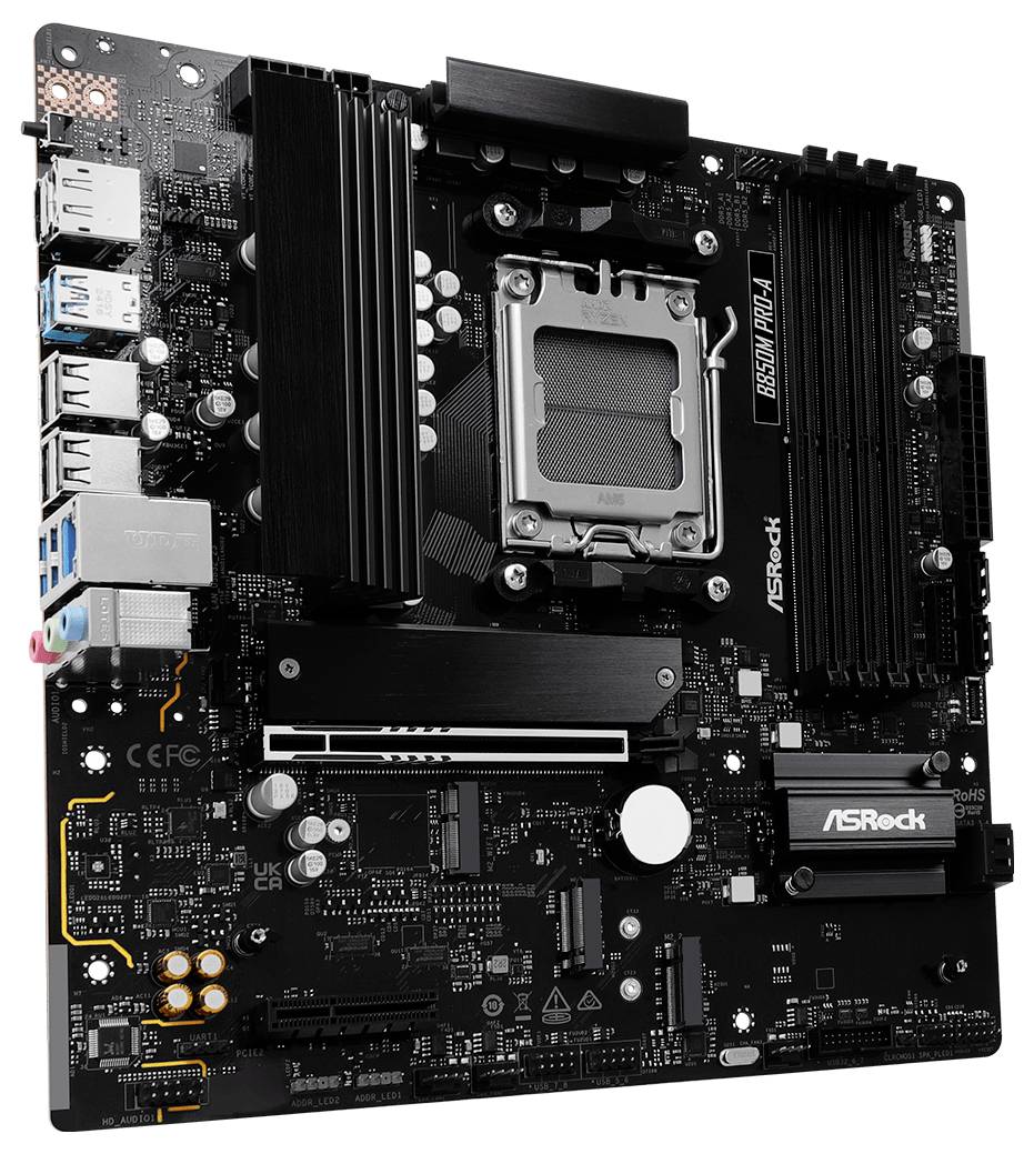 Płyta główna ASRock, czarna płytka drukowana z licznymi złączami i komponentami, w tym slotsami pamięci RAM i gniazdem procesora.