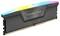 Moduł RAM DDR5 z podświetleniem RGB z napisem 'Vengeance'. Odpowiedni do komputerów wysokowydajnych, oferujący wyższą prędkość i wydajność.