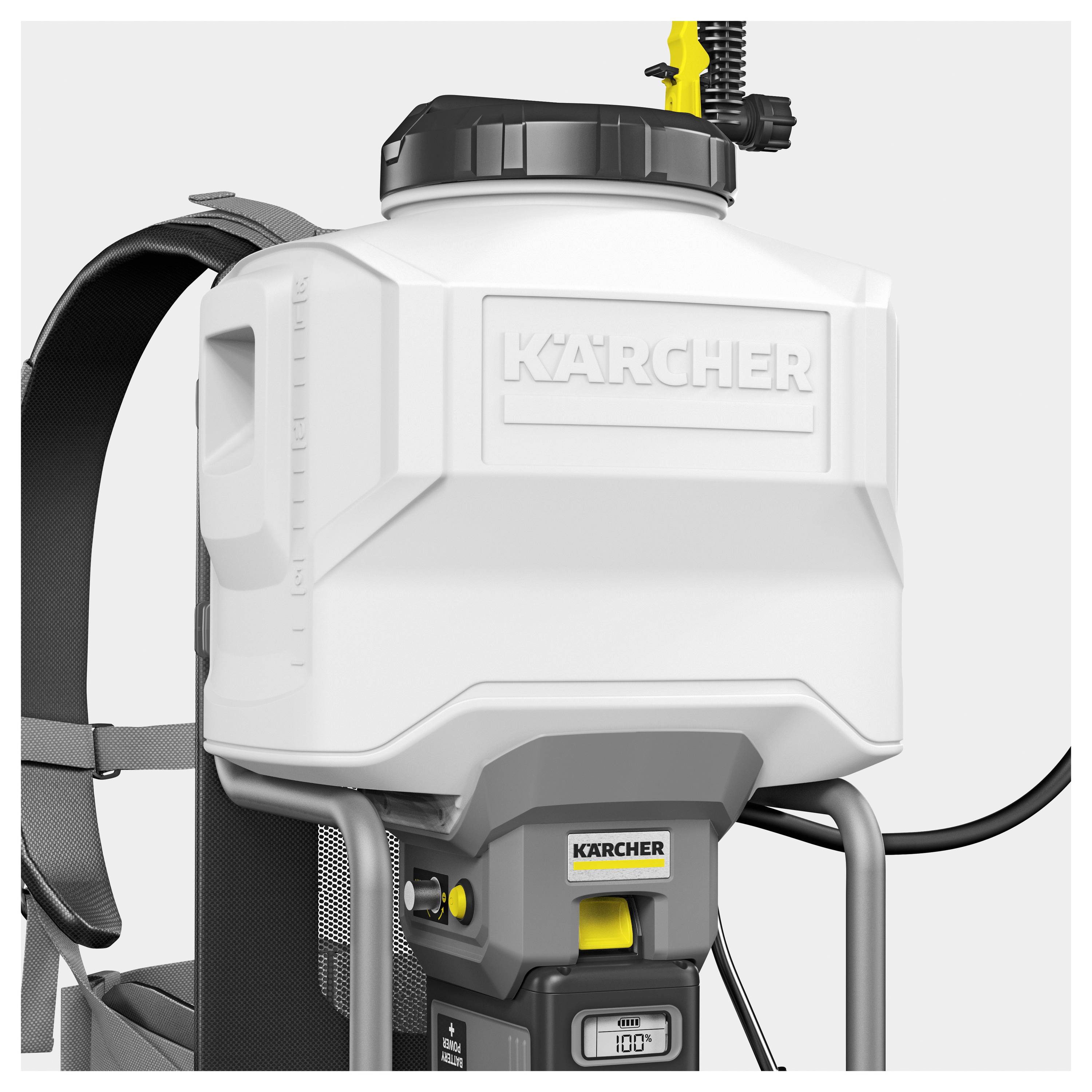 Białe urządzenie rozpylające Kärcher z pasem na plecy i elementami sterującymi. Jest przeznaczone do czyszczenia w warunkach mobilnych.