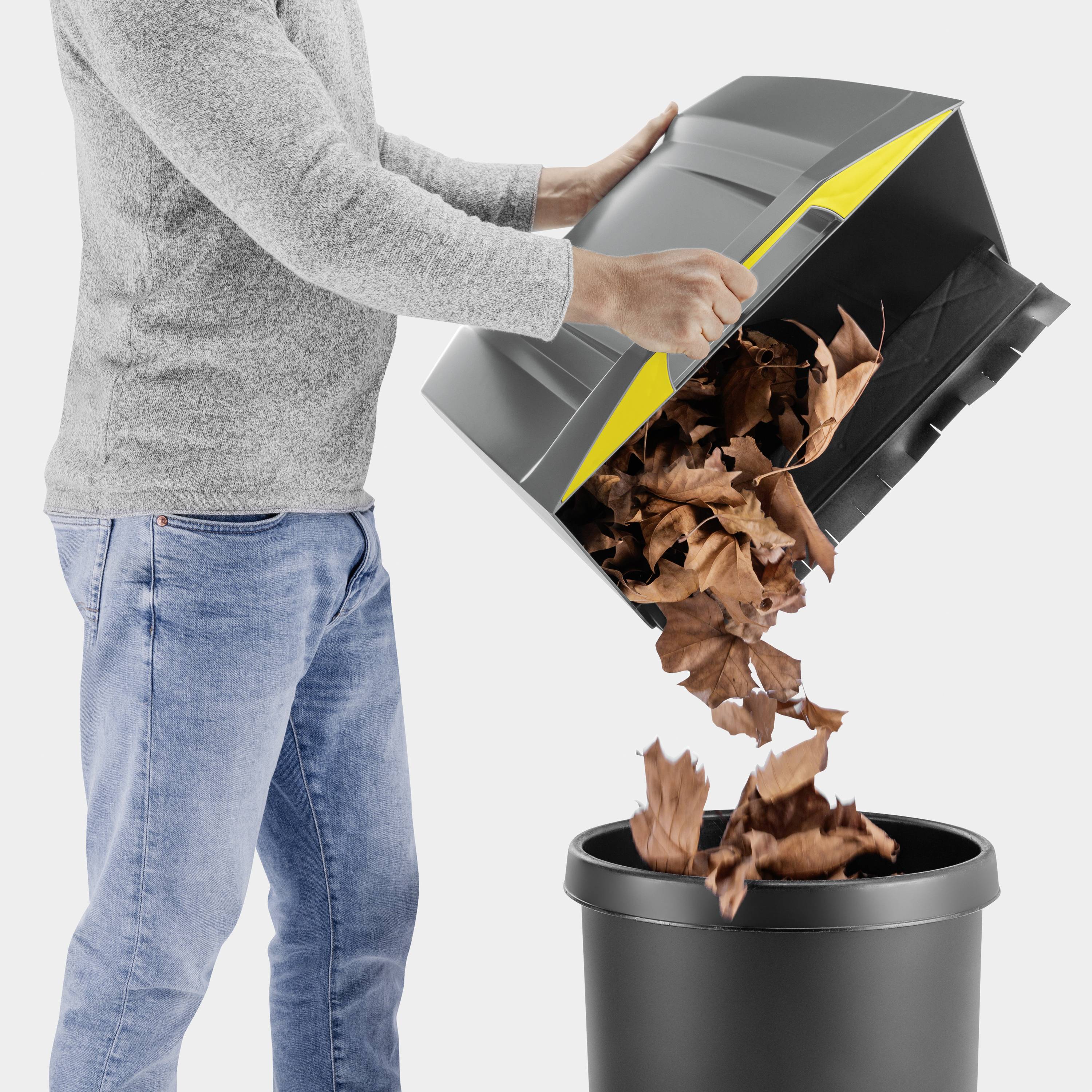 Підмітальна машина Kärcher Professional KM 70/15 C Classic 1.517-111.0