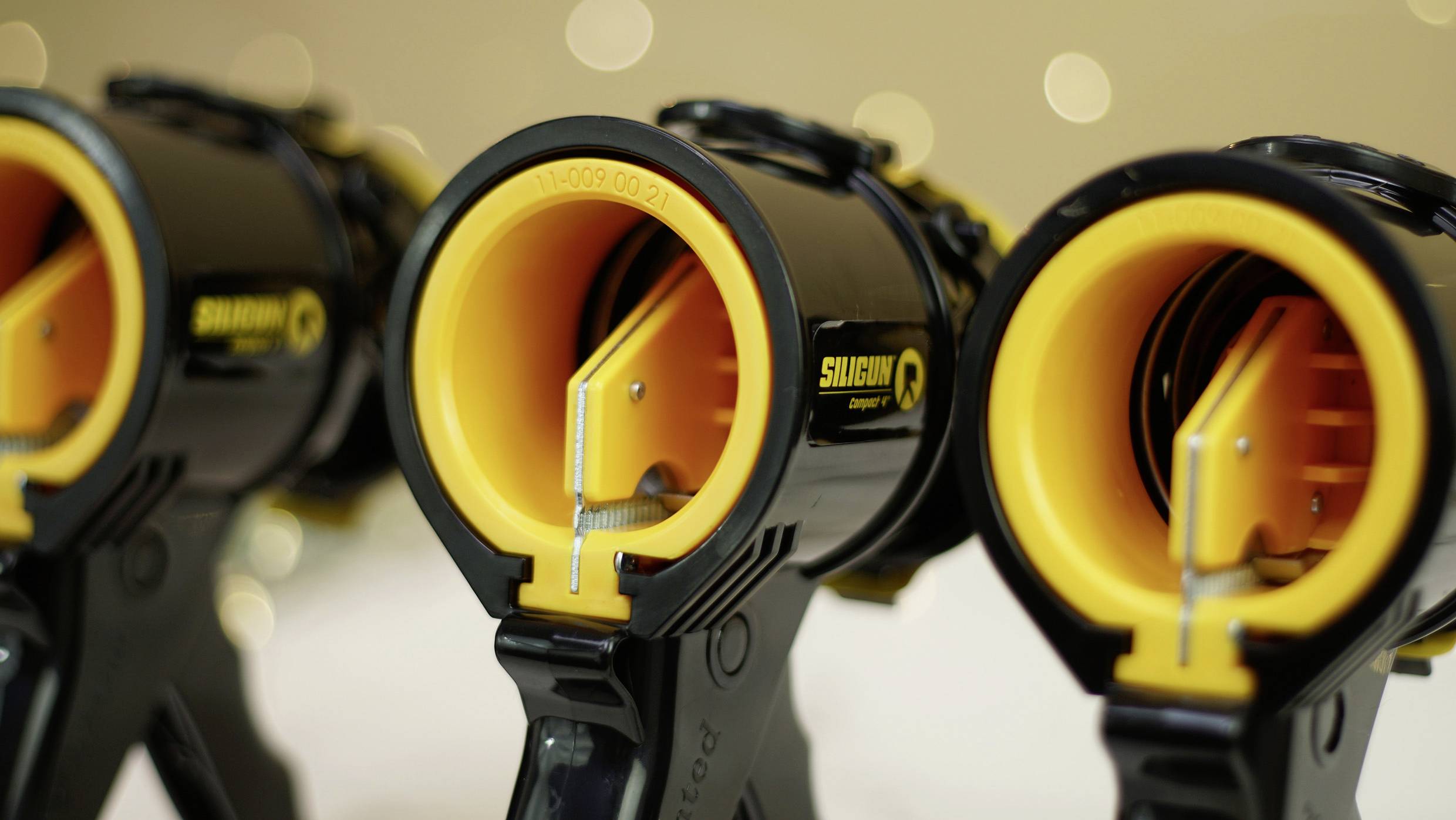 Компактний пістолет для герметика Siligun