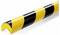 Żółto-czarna osłona ochronna do zabezpieczania narożników i krawędzi.