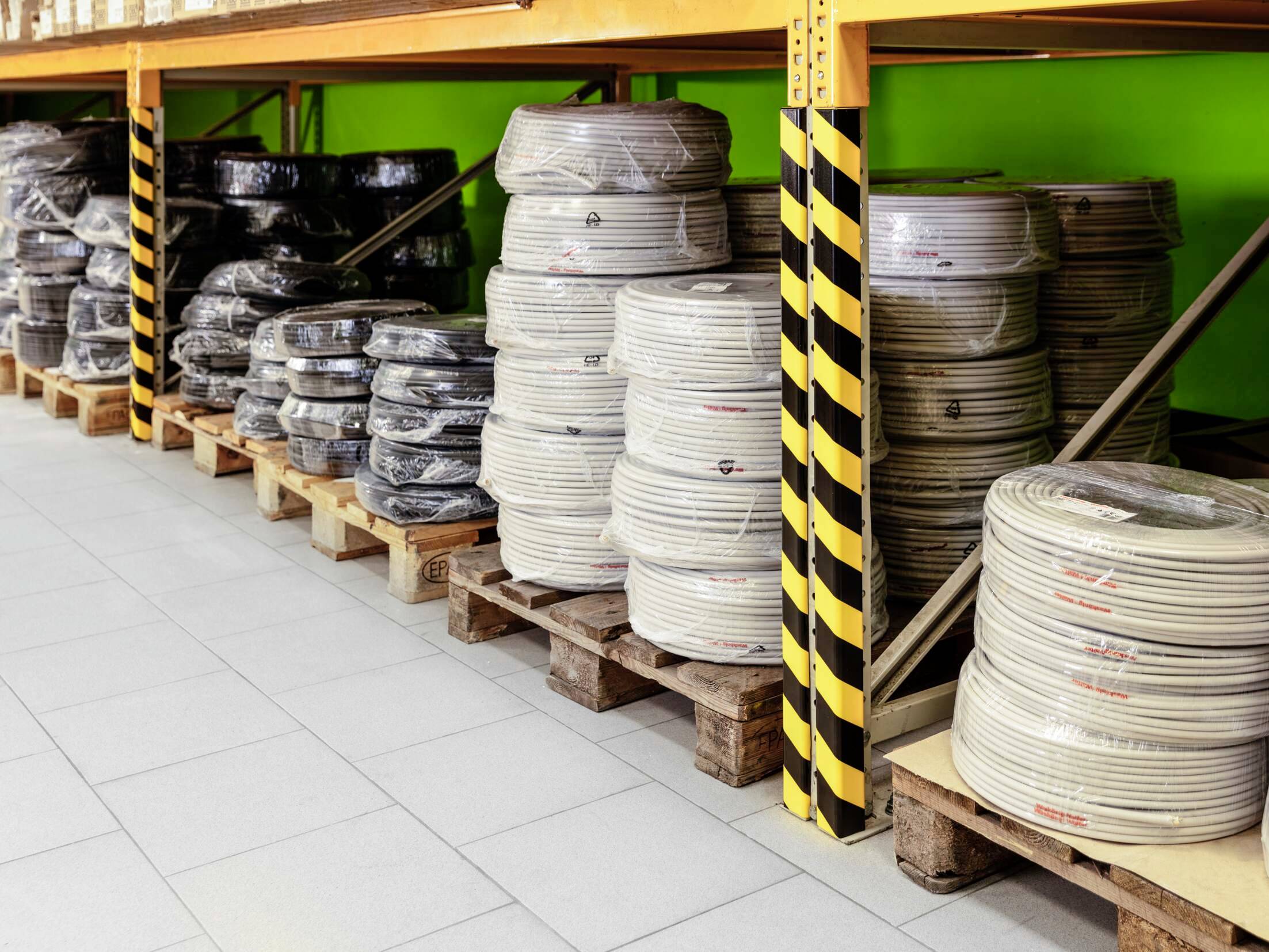 Захист країв Durable 1102130 Чорний, жовтий (Д x Ш x В) 1000 x 47 x 47 мм