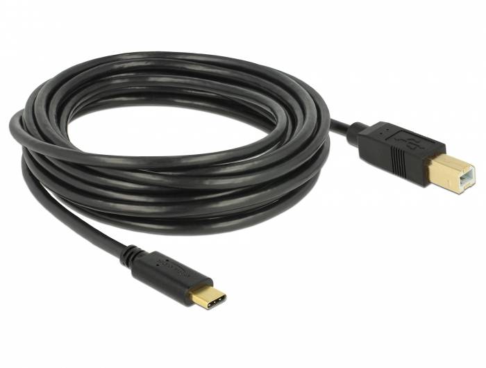 Czarny kabel USB z wtyczką USB-C po jednej stronie i wtyczką USB-B po drugiej stronie, zwinięty w rolkę.