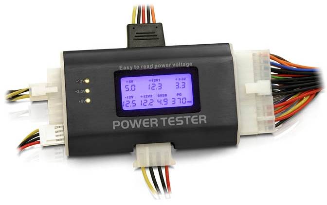 Elektroniczne urządzenie do pomiaru napięć w zasilaczach komputerowych, wyświetlające wartości takie jak '5,0' i '12,5' na wyświetlaczu.