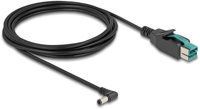 Czarny kabel do transmisji danych z wtyczką kątową i niebieskim zatrzaskiem po drugiej stronie. Idealny do połączeń elektronicznych.