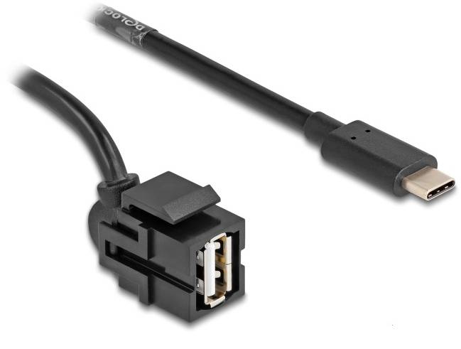 Wtyczka USB-C i adapter gniazda USB-A połączone czarnym przewodem.