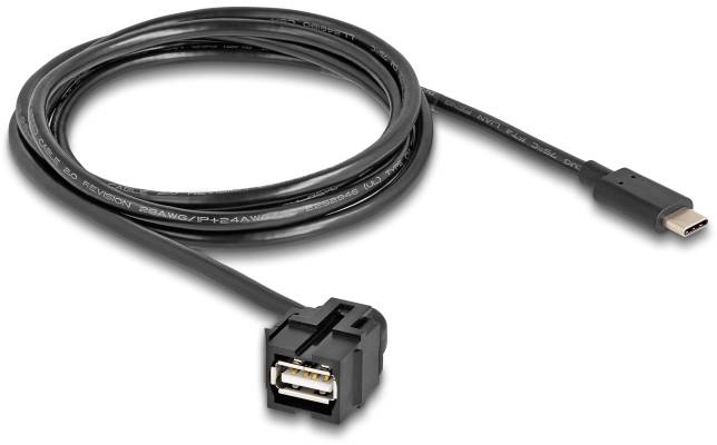 Czarny kabel USB z wtyczką USB-A po jednej stronie i wtyczką USB-C po drugiej stronie. Kabel jest zwinięty.