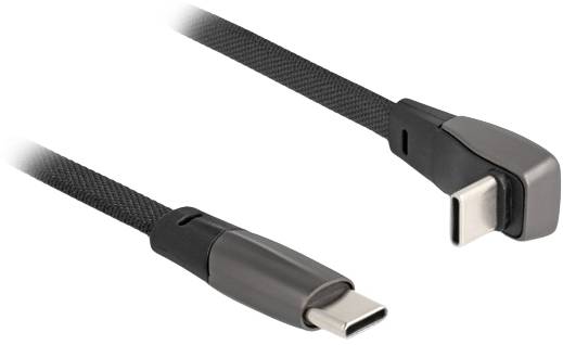 Kabel USB-C z wtyczką kątową pod kątem prostym po jednej stronie i prostą wtyczką po drugiej stronie, w czarnej osłonie.