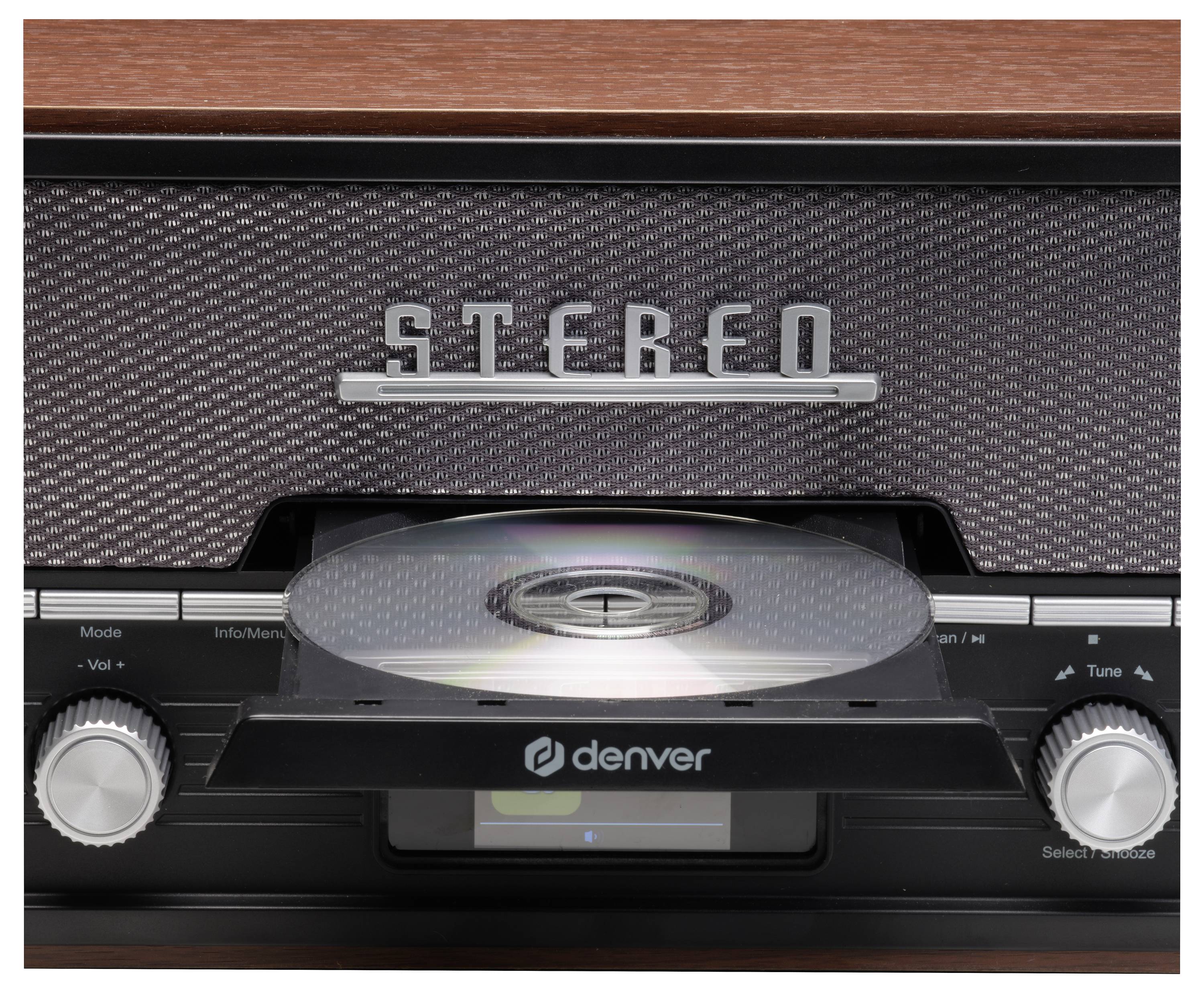 Odtwarzacz CD z napisem 'STEREO' pokazuje włożoną płytę CD. Nazwa marki 'Denver' jest widoczna na przedniej stronie.