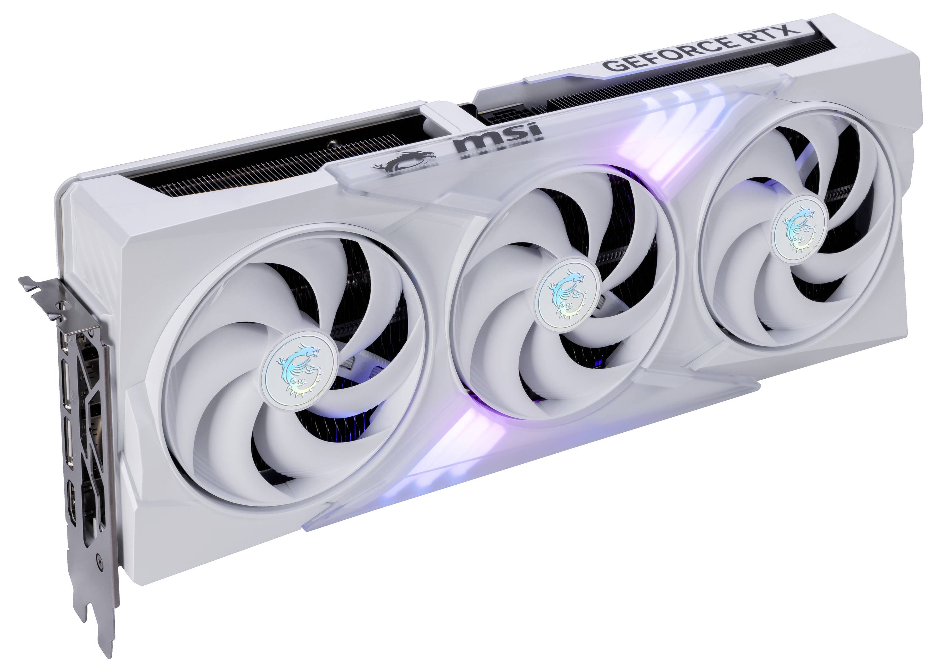 Biała karta graficzna z trzema wentylatorami i podświetleniem RGB. Na obudowie napis 'GEFORCE RTX' oraz 'msi'. Przeznaczona jest do wydajnych komputerów dla graczy.