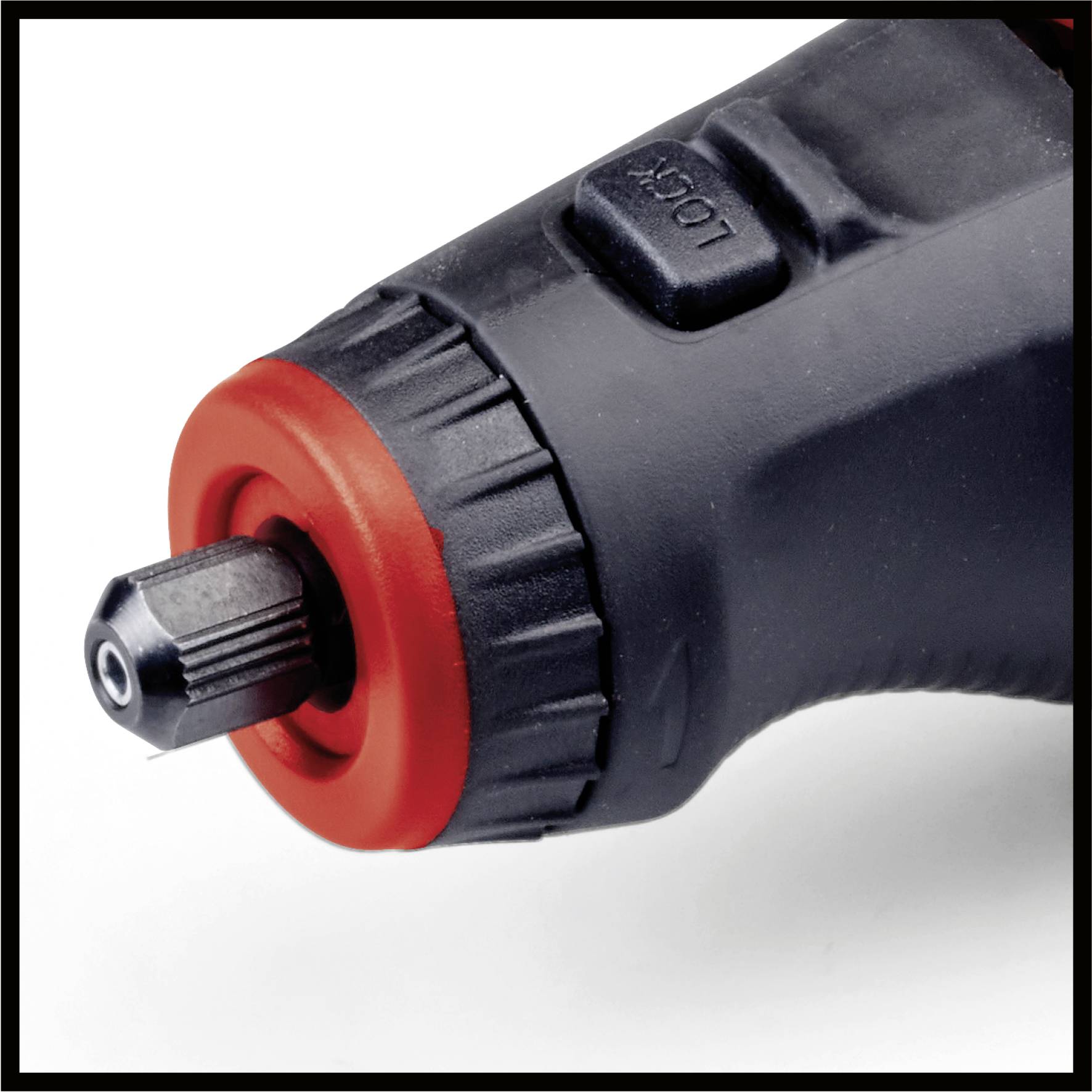 Elektryczny wkrętak z czerwonym pierścieniem przy uchwycie wiertarskim.