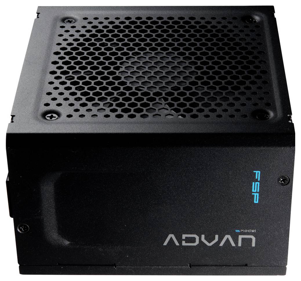 Czarna obudowa zasilacza komputerowego z kratką wentylacyjną na górze oraz napisami 'ADVAN' i 'FSP' na boku.
