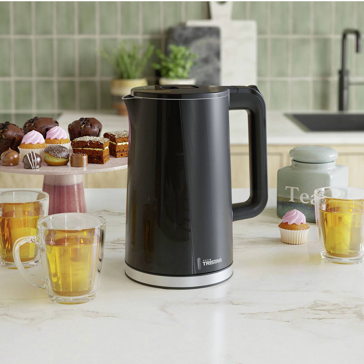 Чайник Tristar neu чорного кольору, місткість: 1,7 л