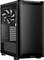 Czarna obudowa komputera z bocznym wentylatorem i wieloma slotami rozszerzeń. Przednia strona wykonana z materiału siatkowego dla lepszej wentylacji.