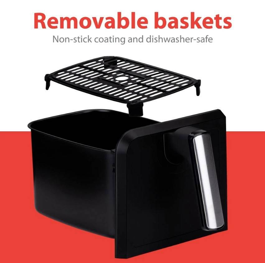 Wyjmowane kosze' na górze, 'powłoka nieprzywierająca i nadająca się do zmywarki' na dole. Zdjęcie przedstawia czarny kosz z uchwytem i wyjmowalnym rusztem.