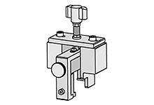 Rysunek techniczny mechanicznego systemu mocującego z cylindrycznym pokrętłem na górze, przeznaczonego do mocowania elementów obrabianych.