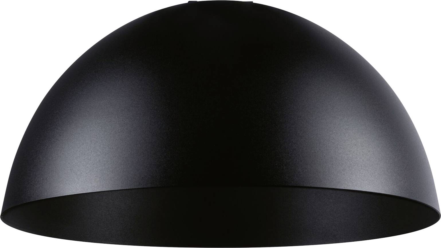 Czarna, półkulista lampa wisząca wykonana z metalu, oświetlana od góry.