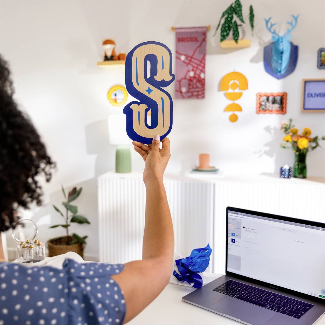 Cricut Maker 4 Essentials Bundle Zestaw do projektowania plotera tnącego Szerokość cięcia 29.7 cm-3