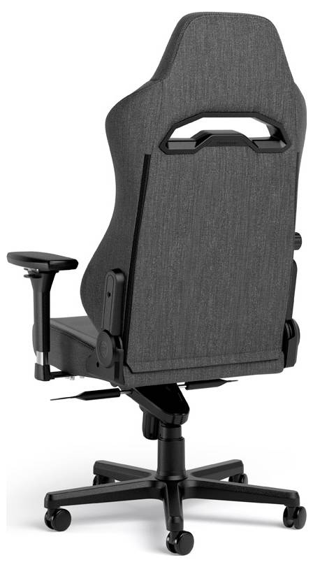 Szary fotel biurowy z regulowanymi podłokietnikami i kółkami, idealny do ergonomicznego siedzenia w miejscu pracy.