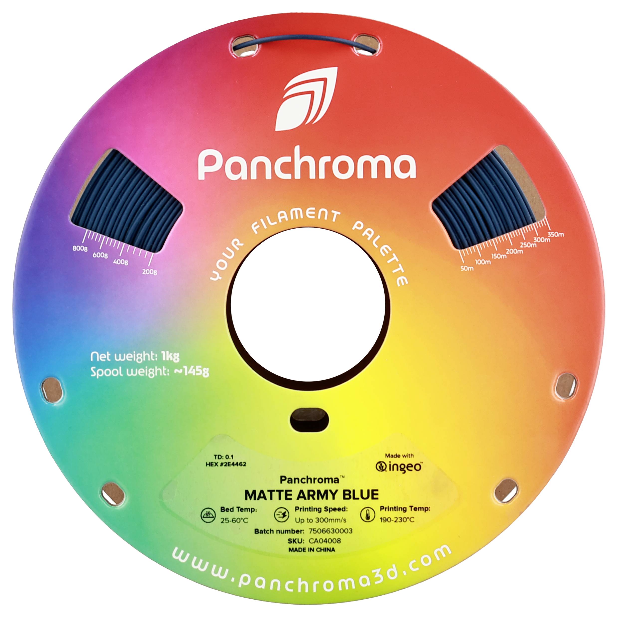 Szpula pokazuje filament 'Panchroma' w kolorze niebieskim. U góry i u dołu znajdują się skale nici w różnych kolorach. Strona internetowa na dole.