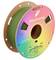 Szpula z filamentem do drukarki 3D w matowym ciemnozielonym kolorze wojskowym od Panchroma, waga 1kg. Opakowanie zaprojektowane w kolorach tęczy.