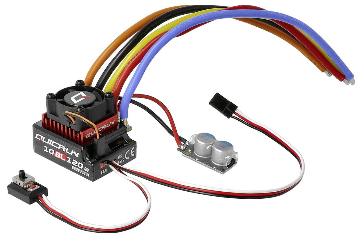 Elektroniczny regulator prędkości z wielokolorowymi przewodami, przeznaczony do modeli zdalnie sterowanych. Widoczne są złącza silnika i akumulatora.