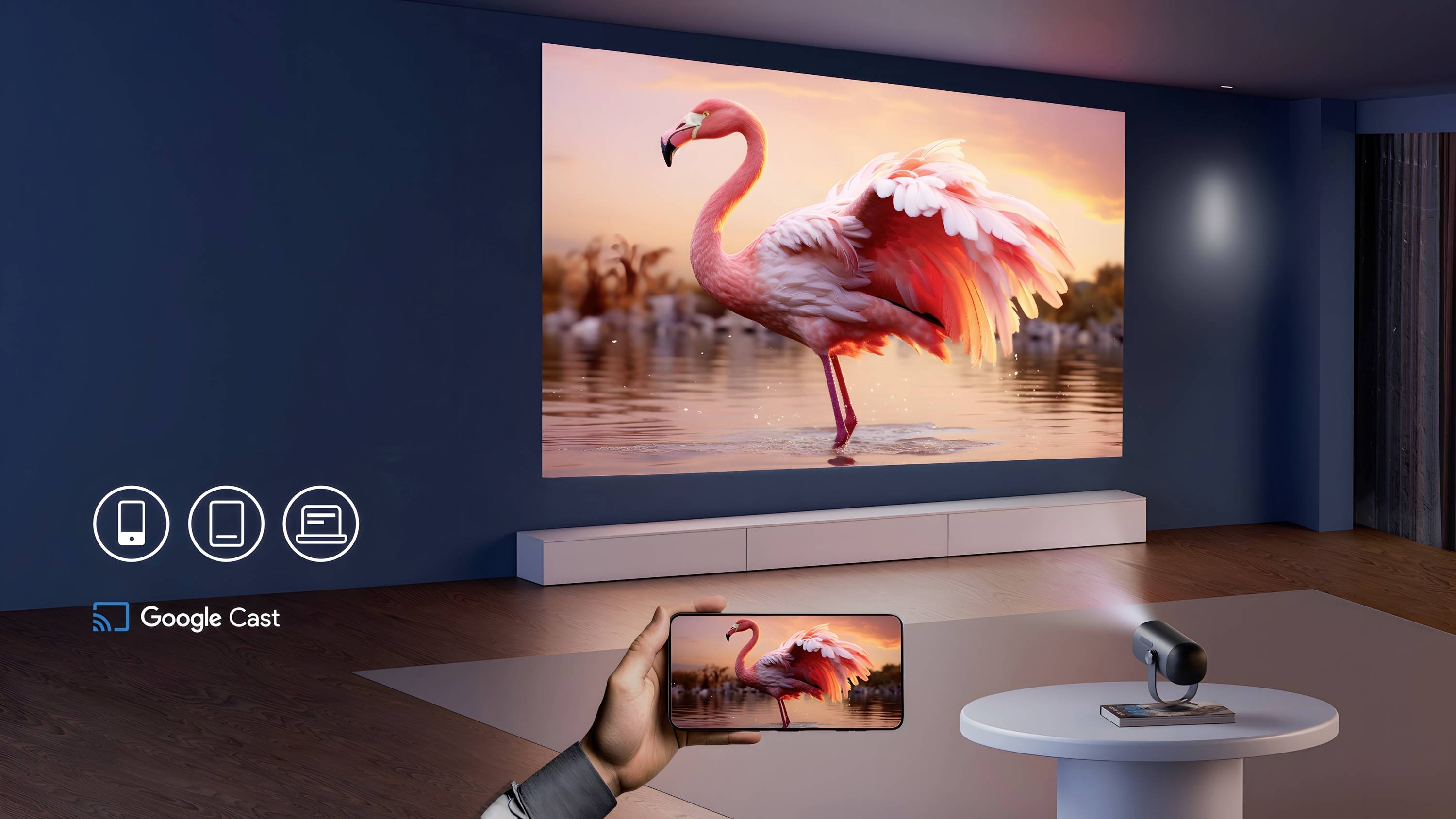 Smartfon rzutuje obraz flaminga stojącego w wodzie na dużą ścienną płachtę w pomieszczeniu, z symbolami Google Cast.
