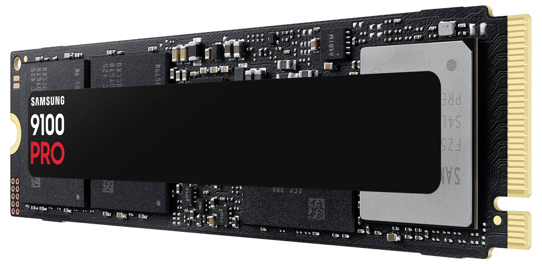 Dysk twardy firmy Samsung, model '9100 PRO', w formacie M.2, przedstawiający komponenty elektroniczne na płycie głównej.