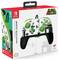 Kontroler Nintendo Switch z designem Super Mario w kolorach białym i zielonym. Opakowanie prezentuje ilustracje kontrolera oraz gry.