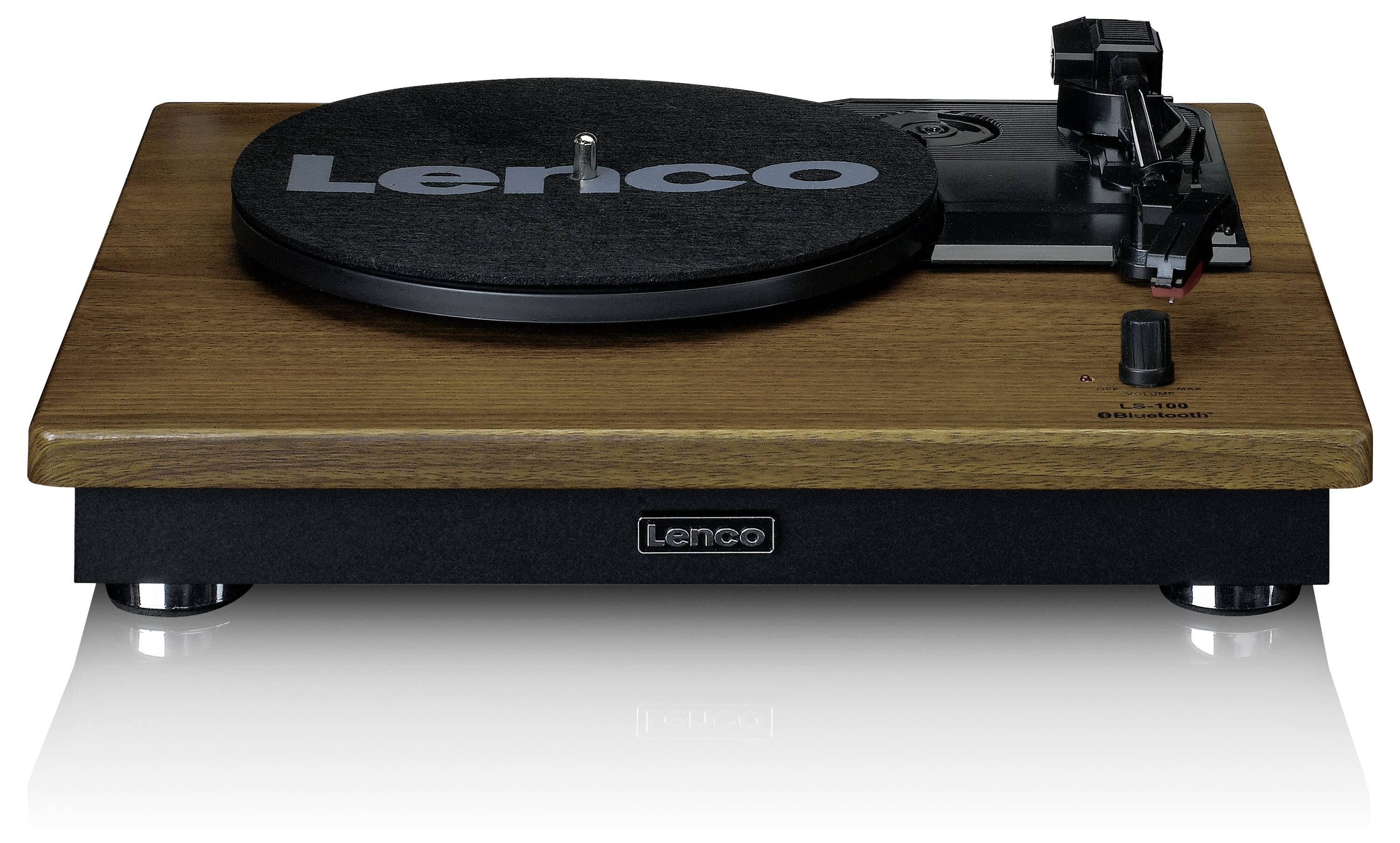 Gramofon z drewnianą obudową i czarną pokrywą. Marka 'Lenco' jest widoczna na płycie przykrycia.