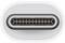 Złącze USB-C w zbliżeniu, ukazujące owalny, symetryczny port z licznymi punktami styku wewnątrz.