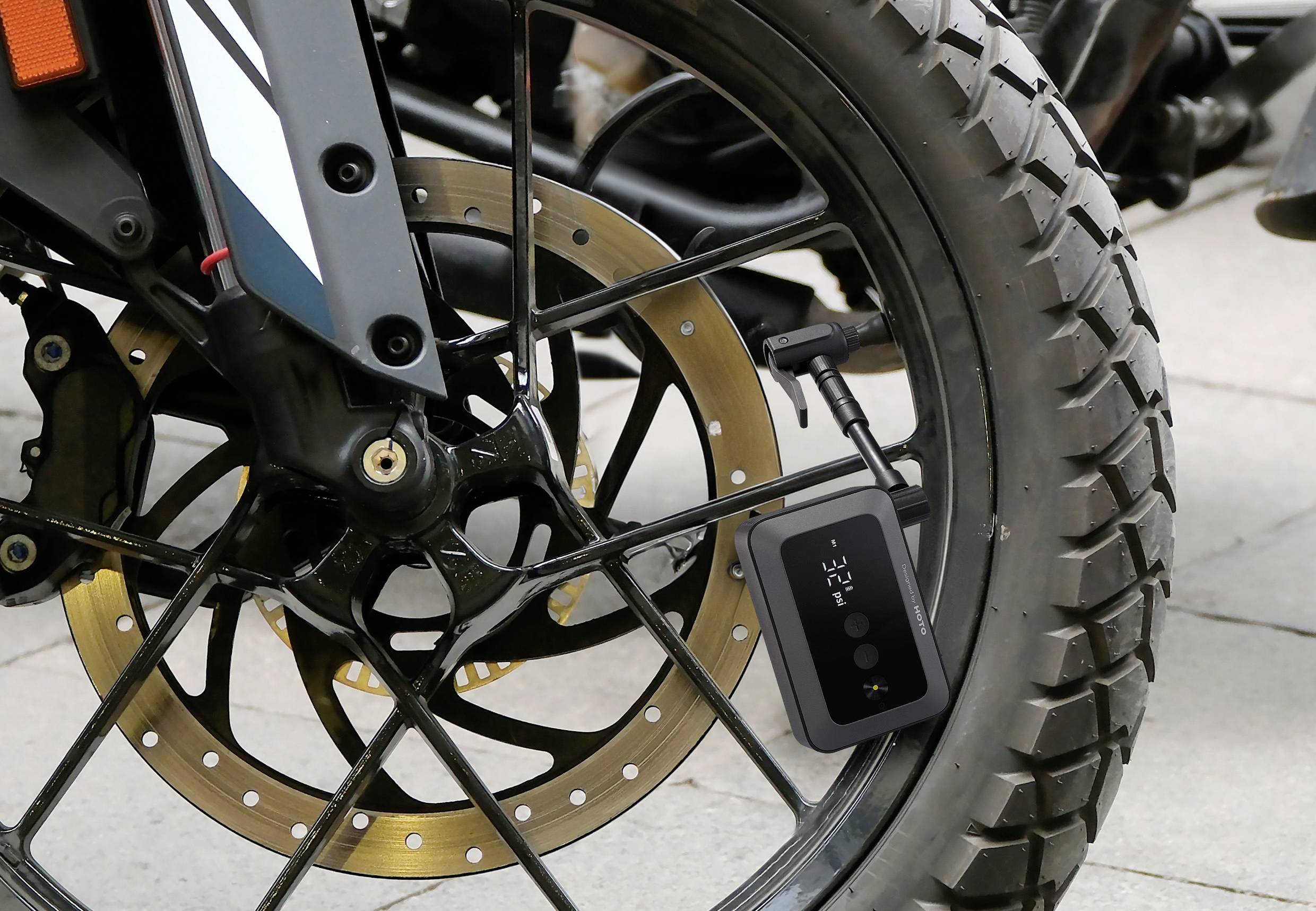 HOTO HOE0013GL Sprężarka akumulatorowa QWCQA002 10 bar automatyczne wyłączanie, cyfrowy wyświetlacz-4