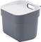 Szary, prostokątny pojemnik magazynowy z białą pokrywą i zintegrowaną rączką, nadający się do różnorodnego zastosowania.