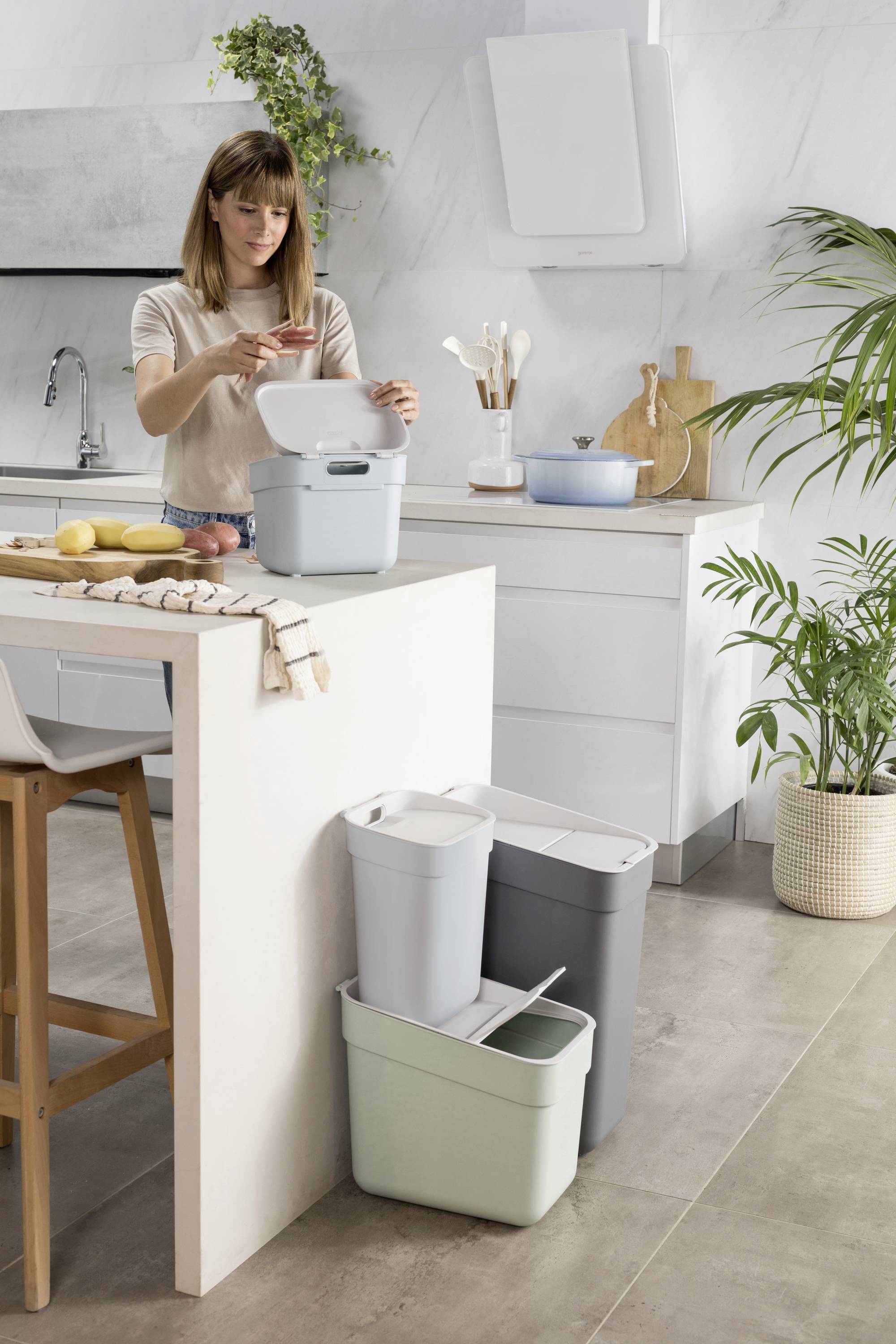 Curver READY TO COLLECT Mülleimer [30L], dunkelgrau 252020 Kosz na śmieci (D x S x W) 246 mm x 36.7 cm x 551 mm szary 1 -4