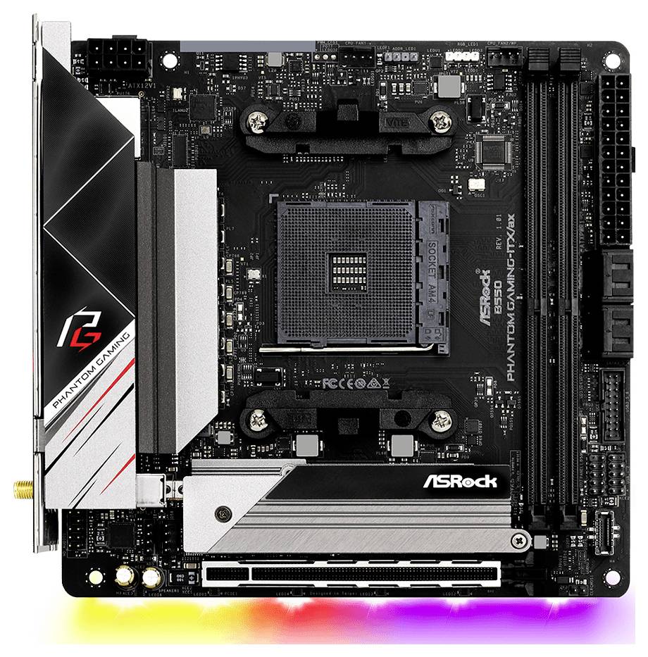 Płyta główna ASRock Phantom Gaming ITX z gniazdem AMD i rozszerzalnym gniazdem pamięci RAM. Podświetlenie RGB widoczne jest na dolnej krawędzi.