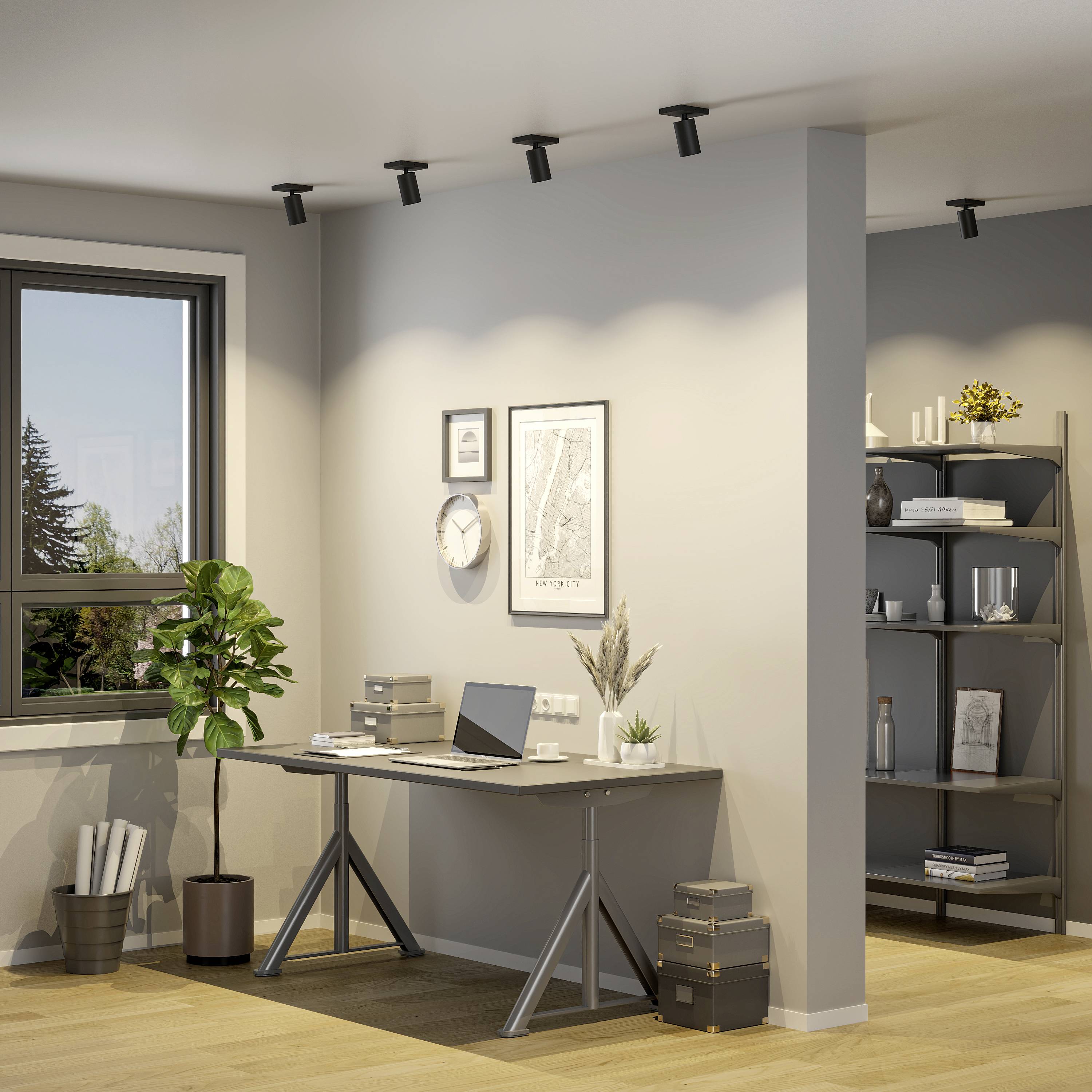 Jasne biuro z biurkiem, laptopem, książkami i roślinami. Duże okna oferują widok na drzewa, w tle półki.