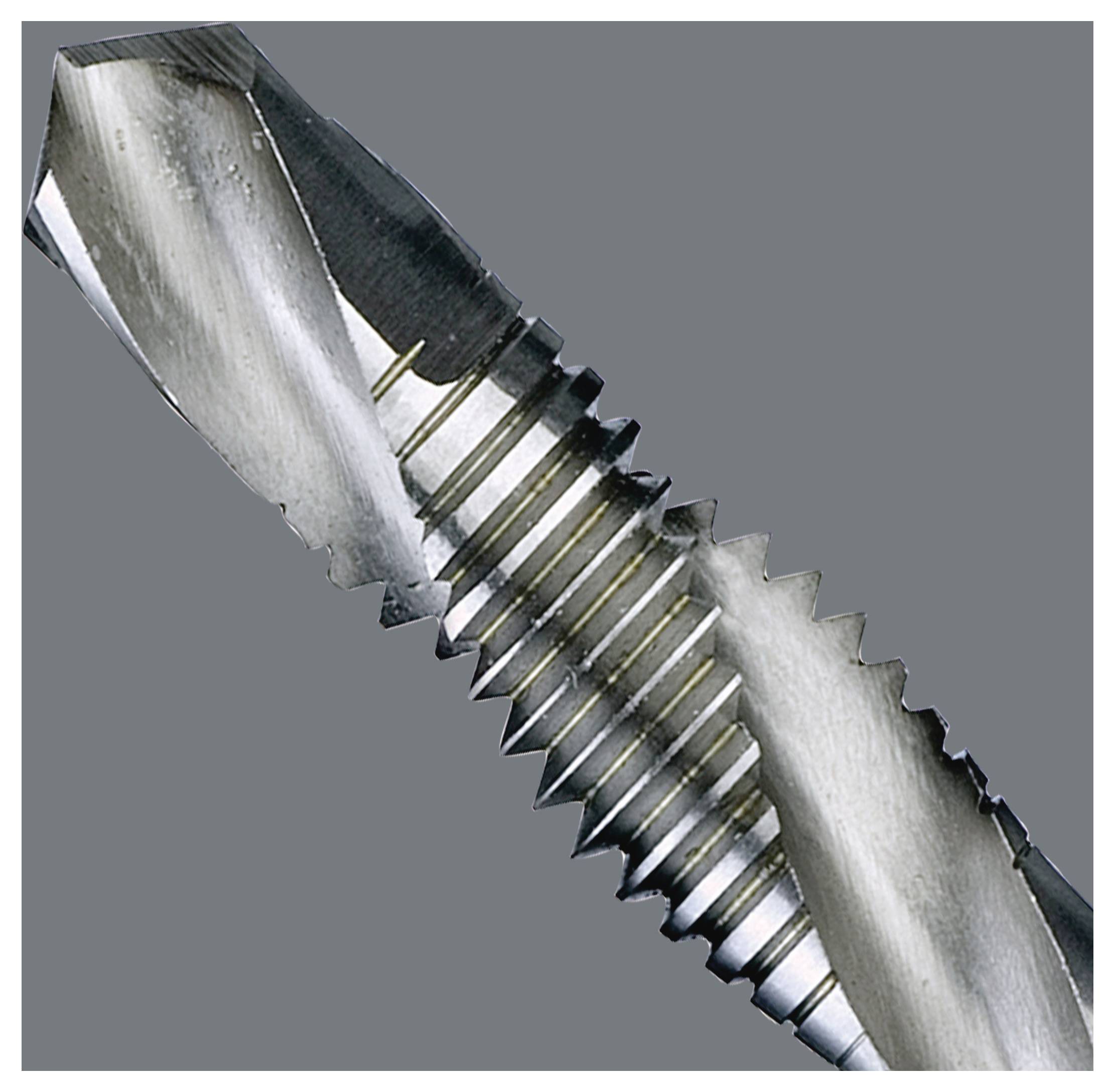 Zbliżenie gwintownika o ostrych krawędziach tnących, używanego do wykonywania gwintów wewnętrznych w metalu.