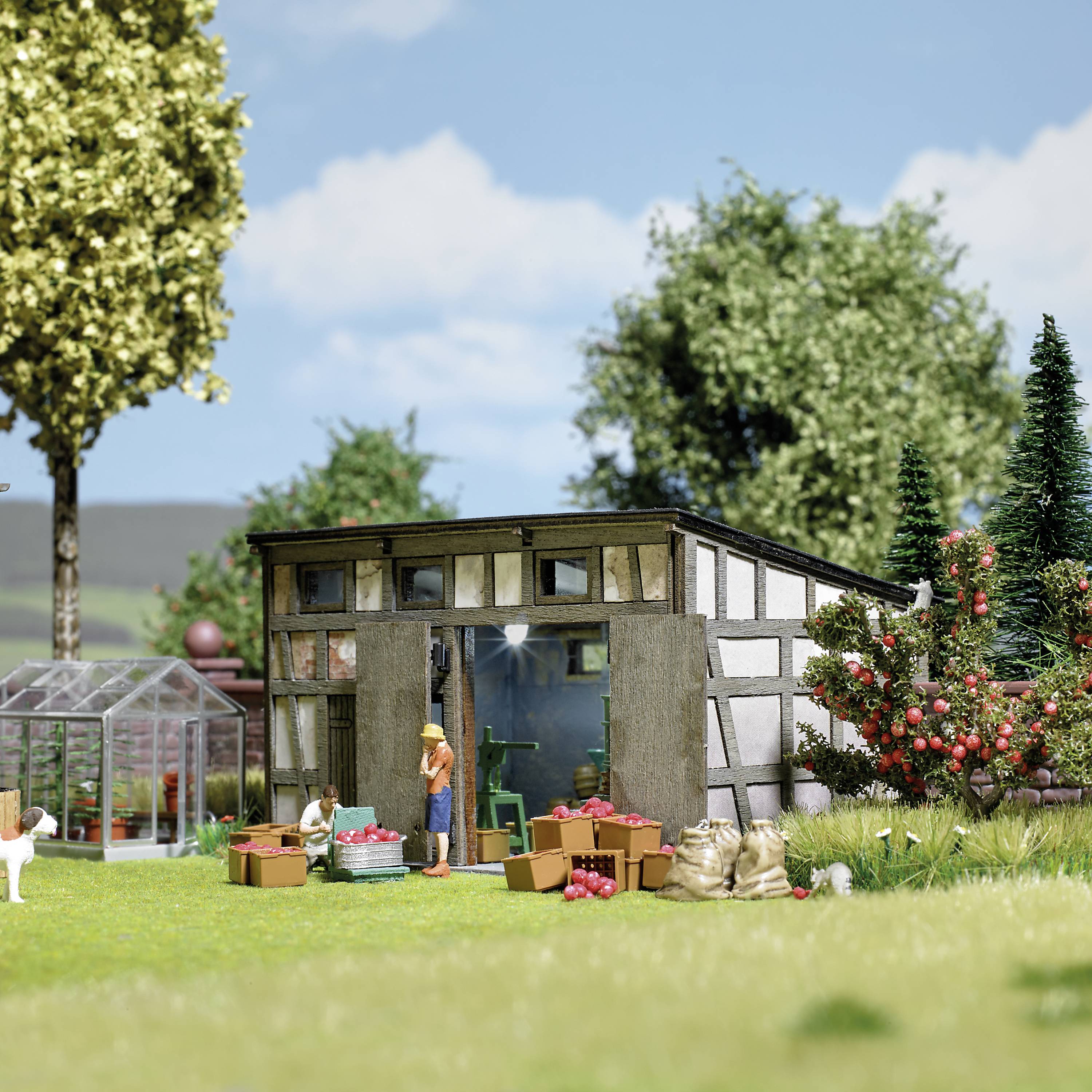 Пошарпана фермерська будівля Busch 1942 H0, комплект для складання 1 шт.